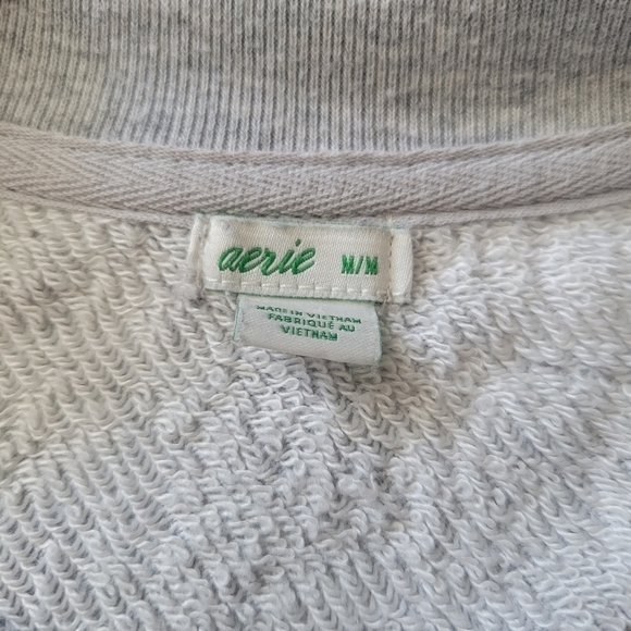 AERIE Oversized Grey Animal Print Sweatshirt sz M - Great Condition - Picture 4 of 6